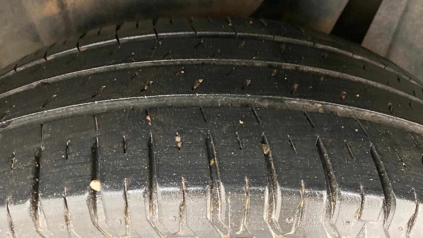 2021 Maruti Ertiga VXI SHVS, Petrol, Manual, 19,317 km, Left Rear Tyre Tread