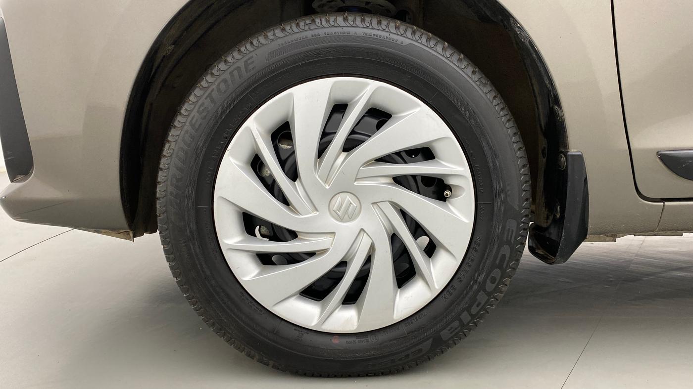 2021 Maruti Ertiga VXI SHVS, Petrol, Manual, 19,317 km, Left Front Wheel