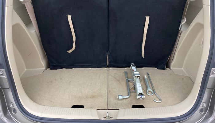 2021 Maruti Ertiga VXI SHVS, Petrol, Manual, 19,317 km, Boot Inside