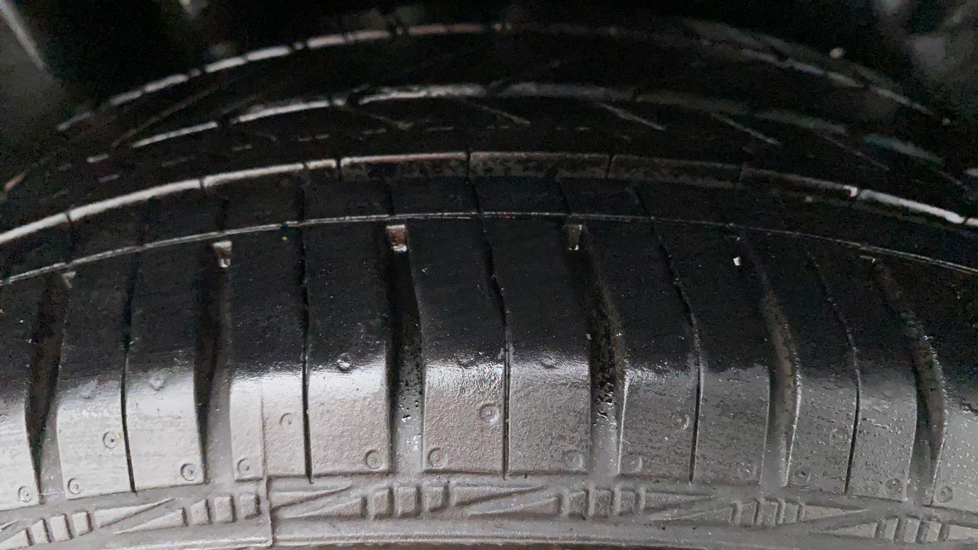 2018 Skoda Rapid AMBITION 1.5 TDI, Diesel, Manual, 48,296 km, Right Rear Tyre Tread