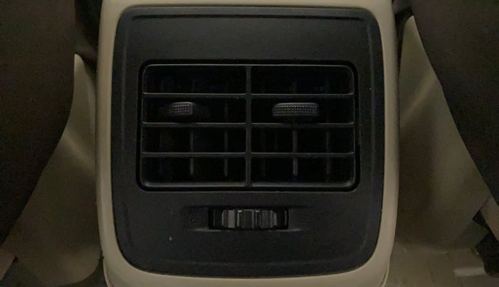 2017 Maruti Dzire VXI, Petrol, Manual, 15,118 km, Rear AC Vents