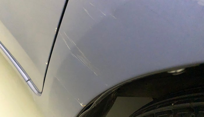 2017 Maruti Dzire VXI, Petrol, Manual, 15,118 km, Right fender - Minor scratches