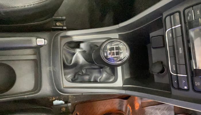 2017 Maruti Vitara Brezza ZDI PLUS, Diesel, Manual, 66,248 km, Gear Lever