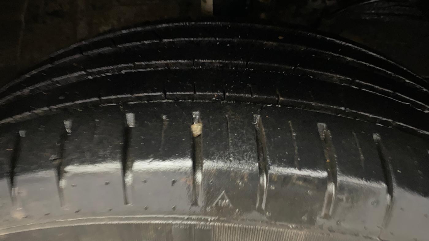 2024 Maruti Baleno ALPHA PETROL 1.2, Petrol, Manual, 17,663 km, Right Front Tyre Tread