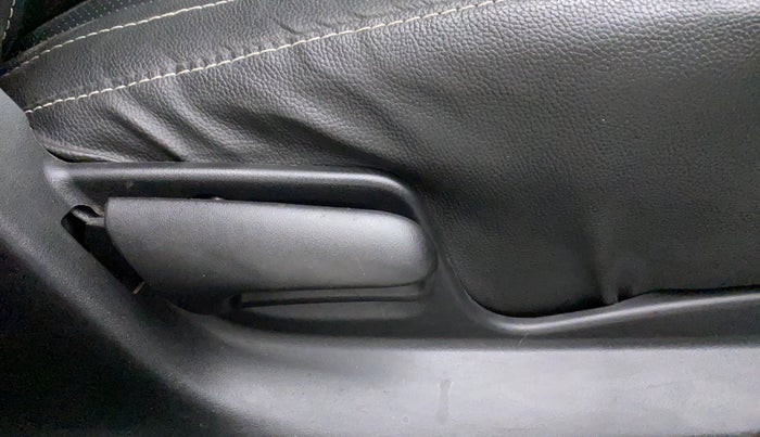 2017 Maruti Swift VXI D, Petrol, Manual, 58,704 km, Driver Side Adjustment Panel