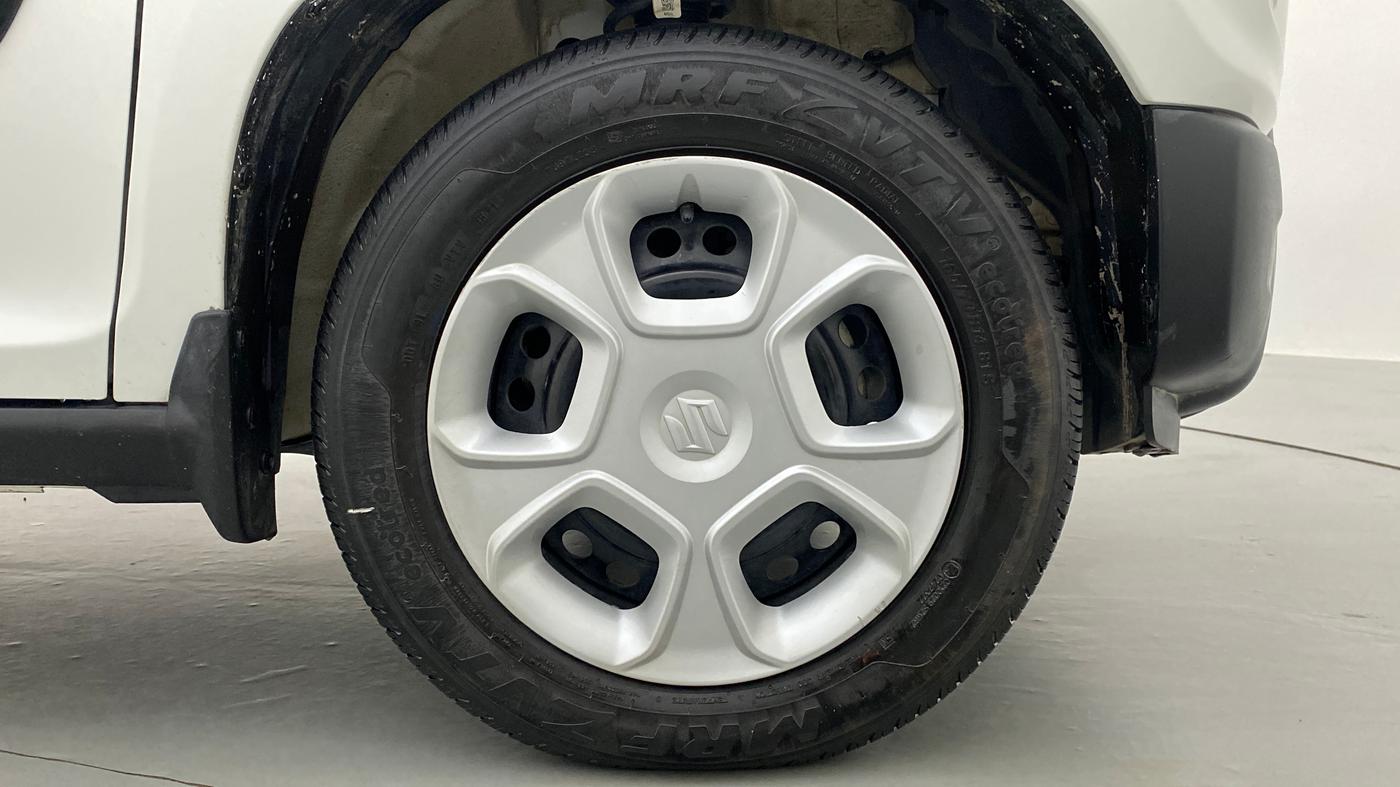 2021 Maruti S PRESSO VXI PLUS, Petrol, Manual, 15,484 km, Right Front Wheel