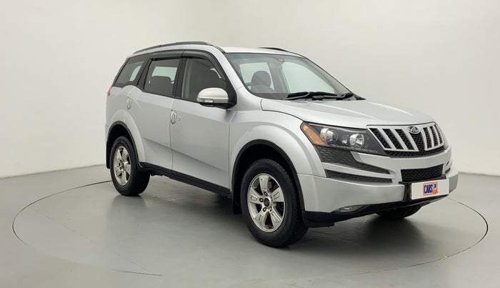 2015 Mahindra XUV500 W8 FWD, Diesel, Manual, 93,626 km, Right Front Diagonal