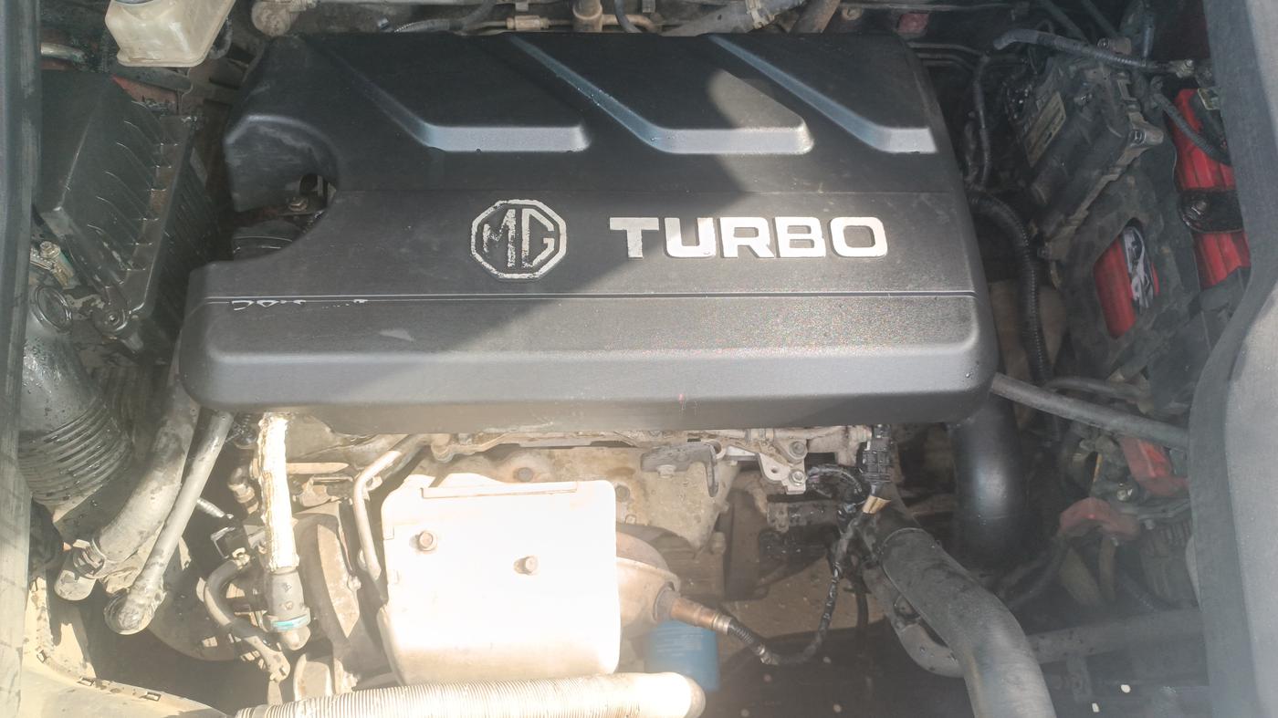 2020 MG HECTOR SHARP HYBRID 1.5 PETROL, Petrol, Manual, 1,26,613 km, Engine View