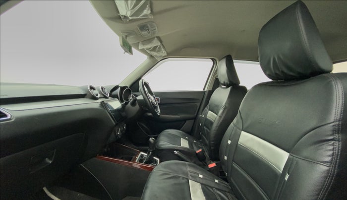 2019 Maruti Swift VXI, Petrol, Manual, 30,281 km, Right Side Front Door Cabin