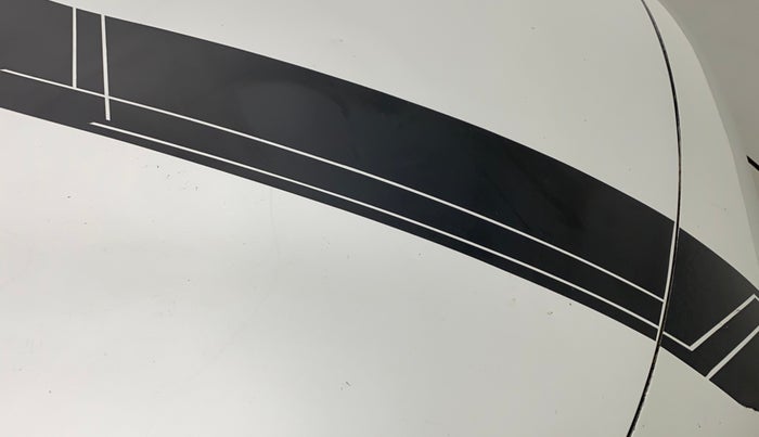 2019 Maruti Swift VXI, Petrol, Manual, 30,281 km, Bonnet (hood) - Slightly dented
