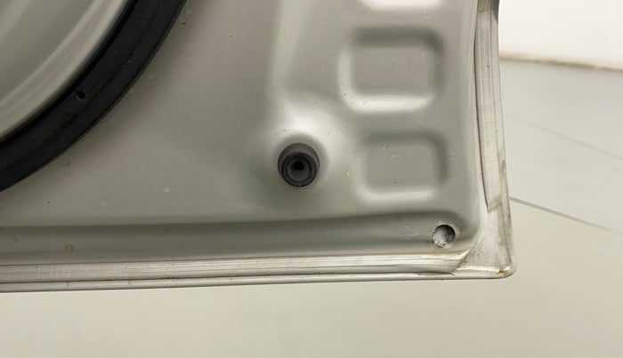 2019 Maruti Swift VXI, Petrol, Manual, 30,281 km, Driver-side door - Slightly rusted