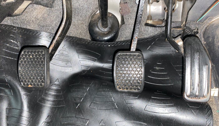 2016 Maruti Eeco 5 STR WITH A/C+HTR, Petrol, Manual, 15,816 km, Pedals