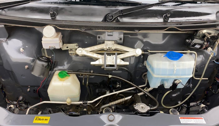 2016 Maruti Eeco 5 STR WITH A/C+HTR, Petrol, Manual, 15,816 km, Engine View