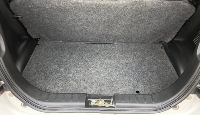 2021 Maruti Alto LXI, Petrol, Manual, 12,470 km, Boot Inside