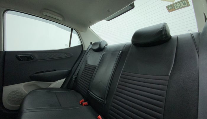 2021 Hyundai AURA S 1.2 CNG, CNG, Manual, 37,155 km, Right Side Rear Door Cabin