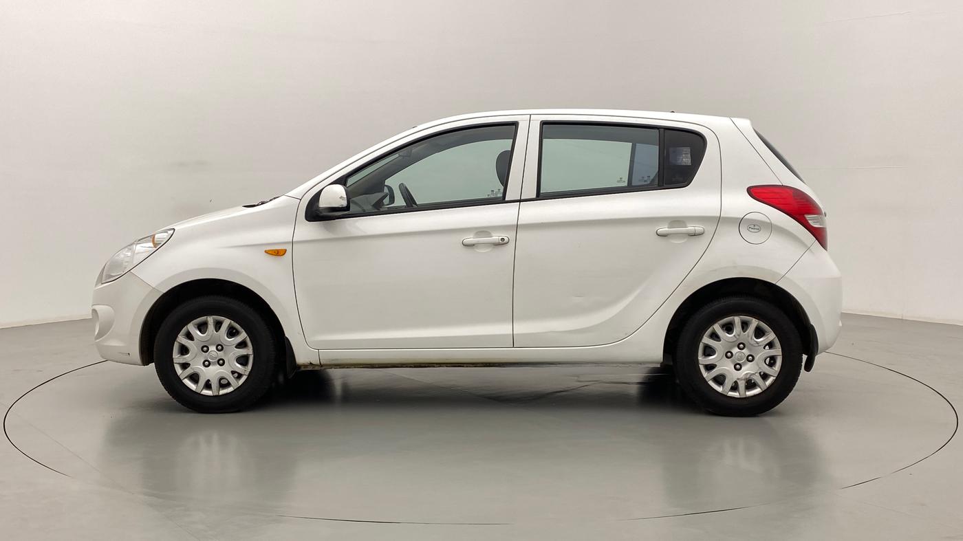 2010 Hyundai i20 MAGNA O 1.2, Petrol, Manual, 74,961 km, Left Side