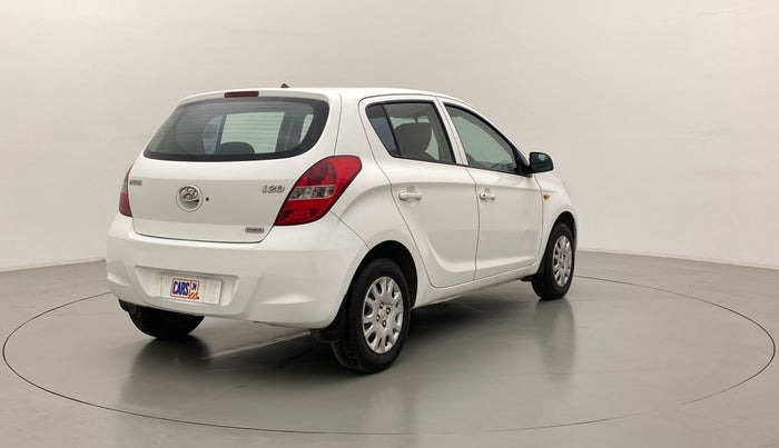 2010 Hyundai i20 MAGNA O 1.2, Petrol, Manual, 74,961 km, Right Back Diagonal