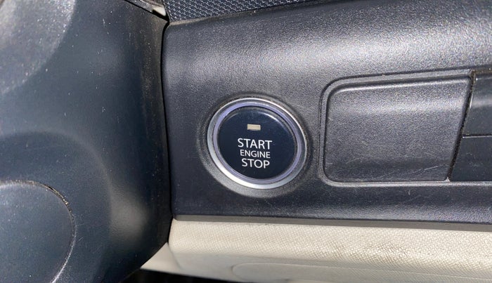 2023 Tata ALTROZ  XZ PLUS (S) , Diesel, Manual, 54,159 km, Keyless Start/ Stop Button