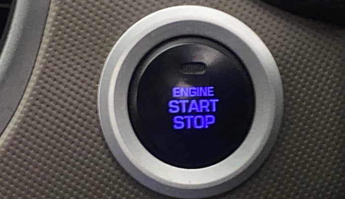 2017 Hyundai Creta SX PLUS AT 1.6 PETROL, Petrol, Automatic, 1,11,538 km, Keyless Start/ Stop Button