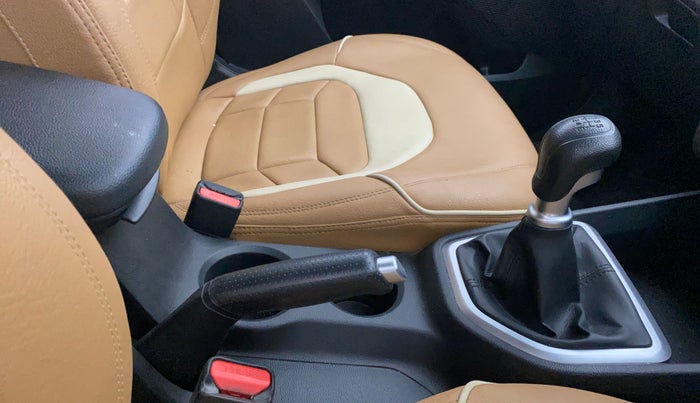 2019 Hyundai Creta E PLUS 1.6 PETROL, Petrol, Manual, 17,238 km, Gear Lever