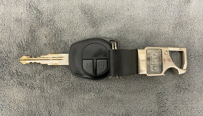 2015 Maruti Swift Dzire VXI, Petrol, Manual, 89,917 km, Key Close Up