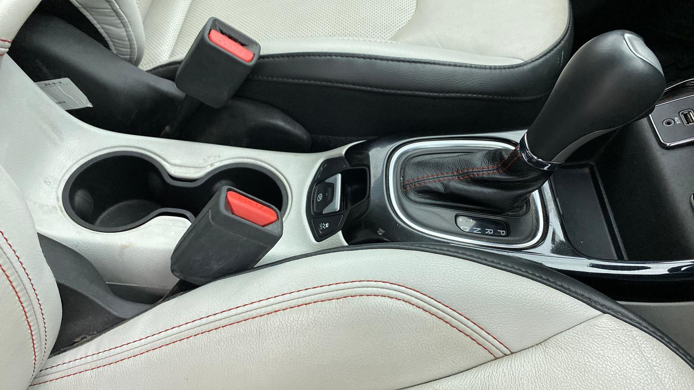 2018 Jeep Compass LIMITED PLUS PETROL AT, Petrol, Automatic, 60,466 km, Gear Lever