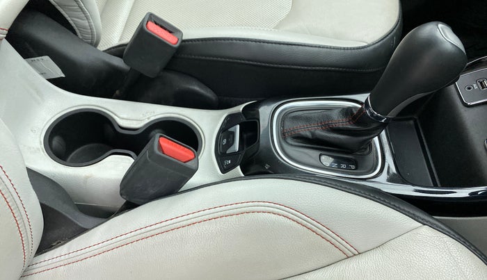 2018 Jeep Compass LIMITED PLUS PETROL AT, Petrol, Automatic, 60,466 km, Gear Lever
