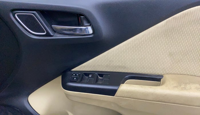 2021 Honda City 1.5L I-VTEC V MT 4TH GEN, Petrol, Manual, 35,283 km, Driver Side Door Panels Control