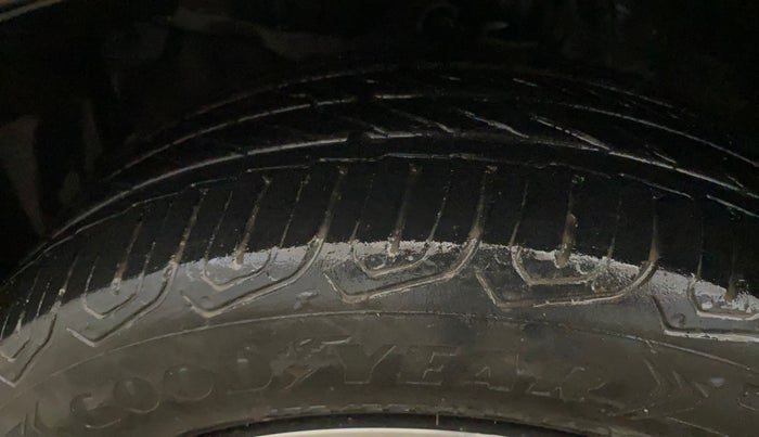 2021 Honda City 1.5L I-VTEC V MT 4TH GEN, Petrol, Manual, 35,283 km, Left Front Tyre Tread