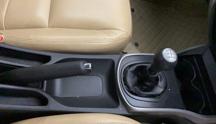 2021 Honda City 1.5L I-VTEC V MT 4TH GEN, Petrol, Manual, 35,283 km, Gear Lever