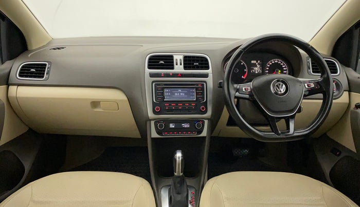 2015 Volkswagen Vento HIGHLINE 1.5 AT, Diesel, Automatic, 46,645 km, Dashboard