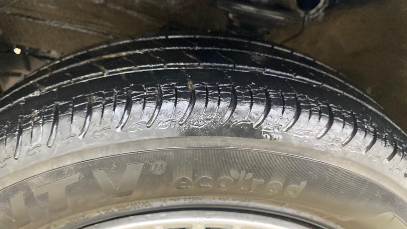 2021 Maruti S PRESSO VXI, Petrol, Manual, 52,144 km, Left Front Tyre Tread