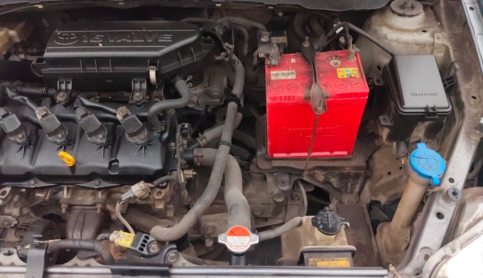 2013 Toyota Etios Liva G, Petrol, Manual, 65,995 km, Engine View - Left
