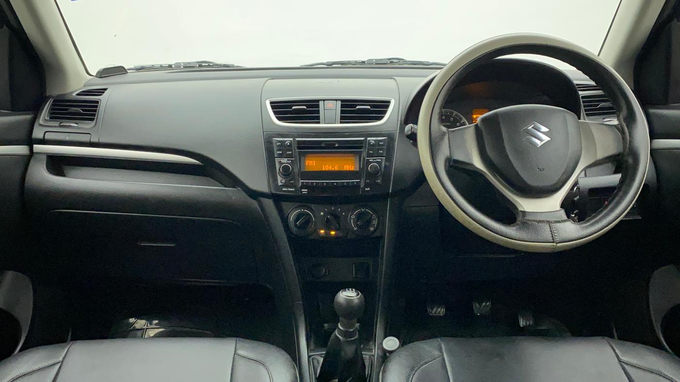 2015 Maruti Swift VXI, Petrol, Manual, 29,896 km, Dashboard