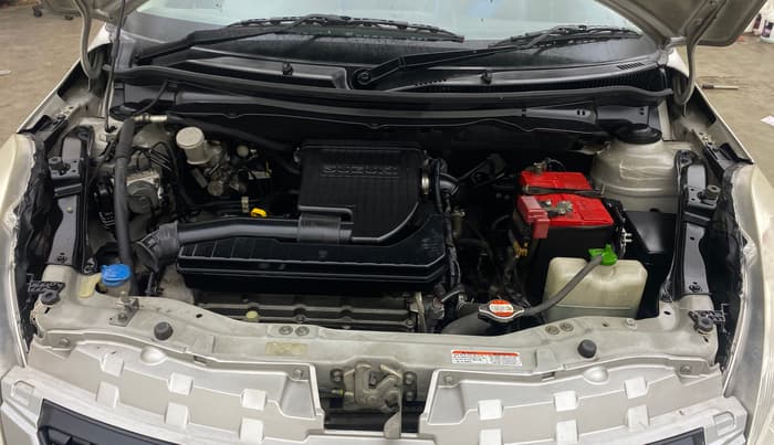 2013 Maruti Swift ZXI, Petrol, Manual, 93,503 km, Engine View