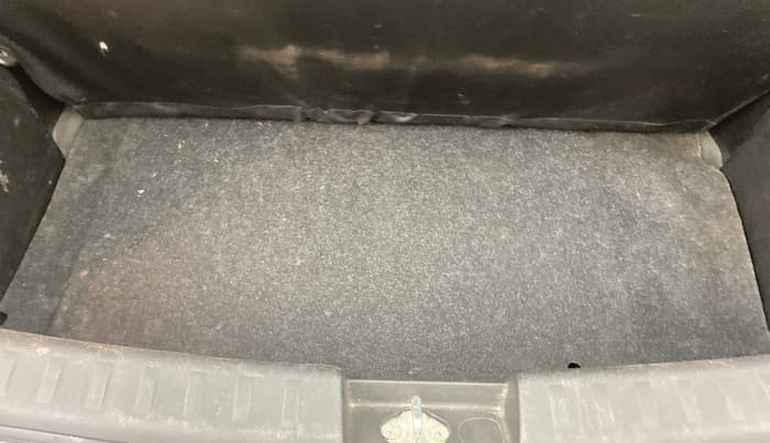2013 Maruti Swift ZXI, Petrol, Manual, 93,503 km, Boot Inside