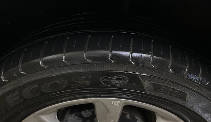 2019 Ford Ecosport TITANIUM 1.5L PETROL, Petrol, Manual, 93,101 km, Left Rear Tyre Tread
