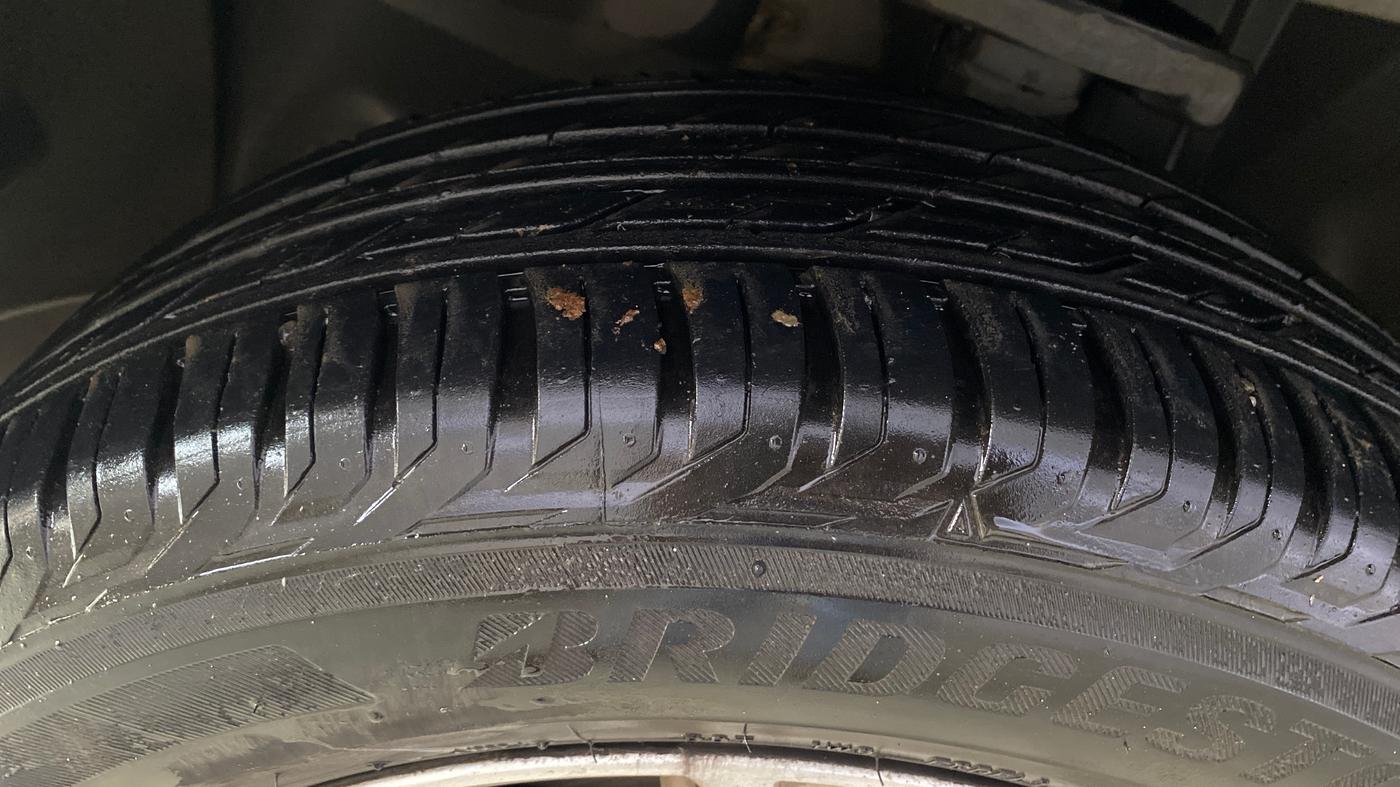 2021 Jeep Compass SPORT 1.4 PETROL, Petrol, Manual, 82,407 km, Left Front Tyre Tread