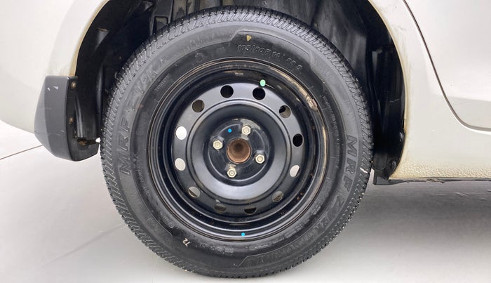 2013 Maruti Swift Dzire VDI, Diesel, Manual, 74,418 km, Right Rear Wheel
