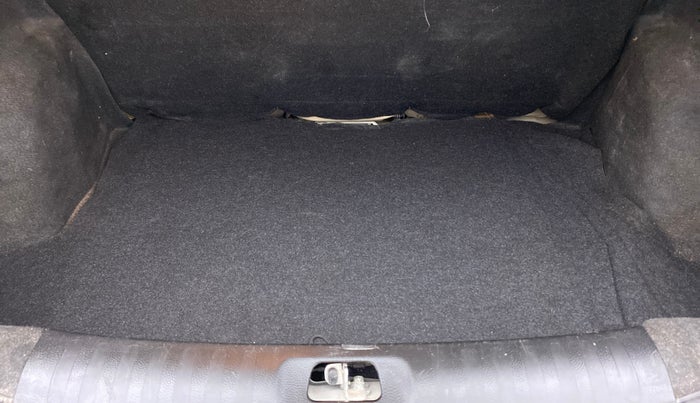 2013 Maruti Swift Dzire VDI, Diesel, Manual, 74,418 km, Boot Inside