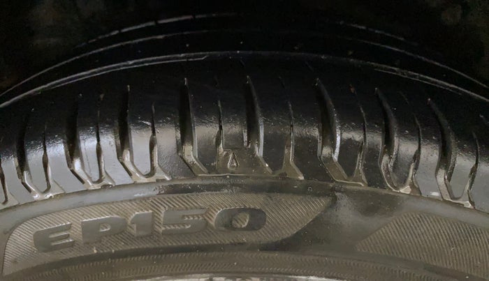 2017 Honda Jazz 1.2L I-VTEC V AT, Petrol, Automatic, 63,606 km, Right Rear Tyre Tread