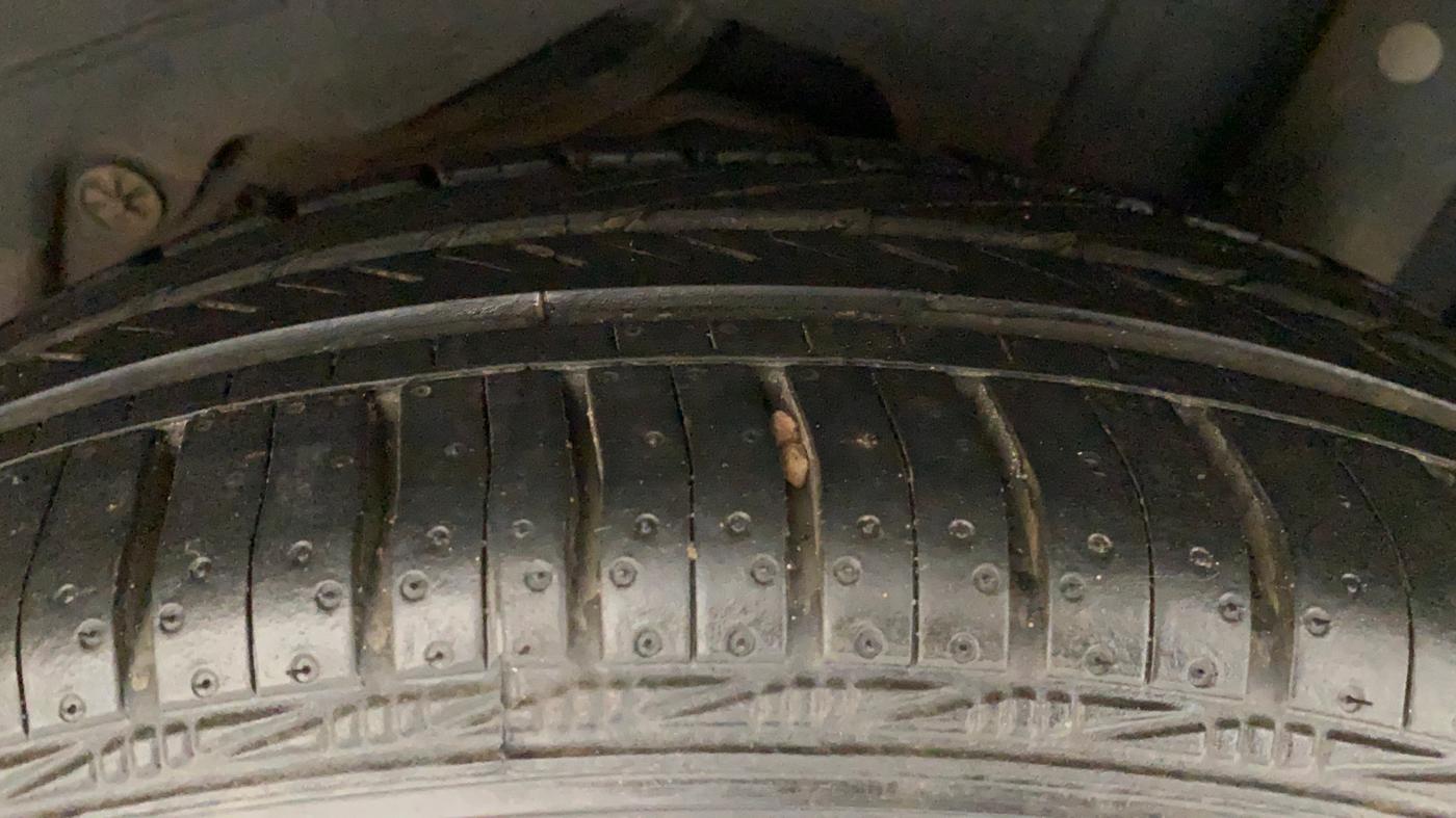 2018 Ford FREESTYLE TITANIUM 1.2 PETROL, Petrol, Manual, 31,896 km, Left Rear Tyre Tread