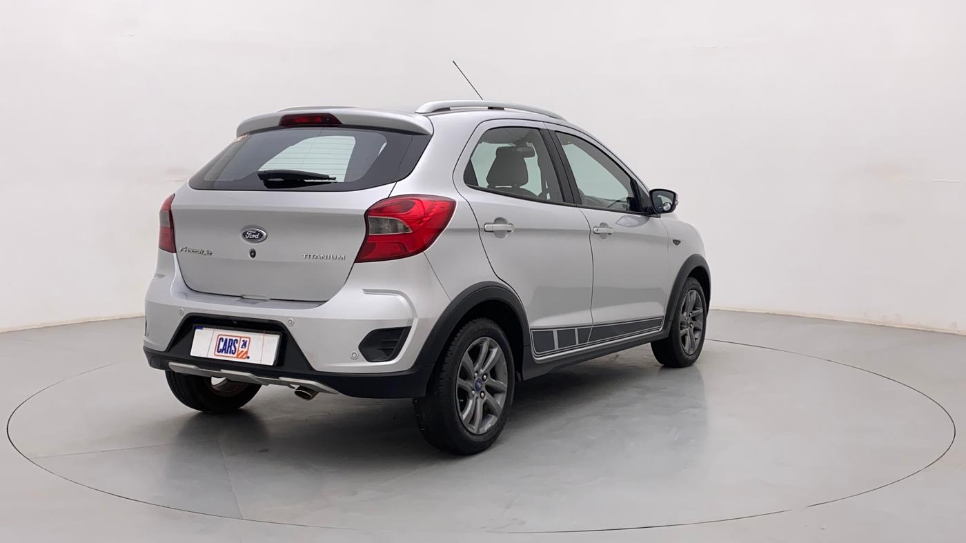 2018 Ford FREESTYLE TITANIUM 1.2 PETROL, Petrol, Manual, 31,896 km, Right Back Diagonal