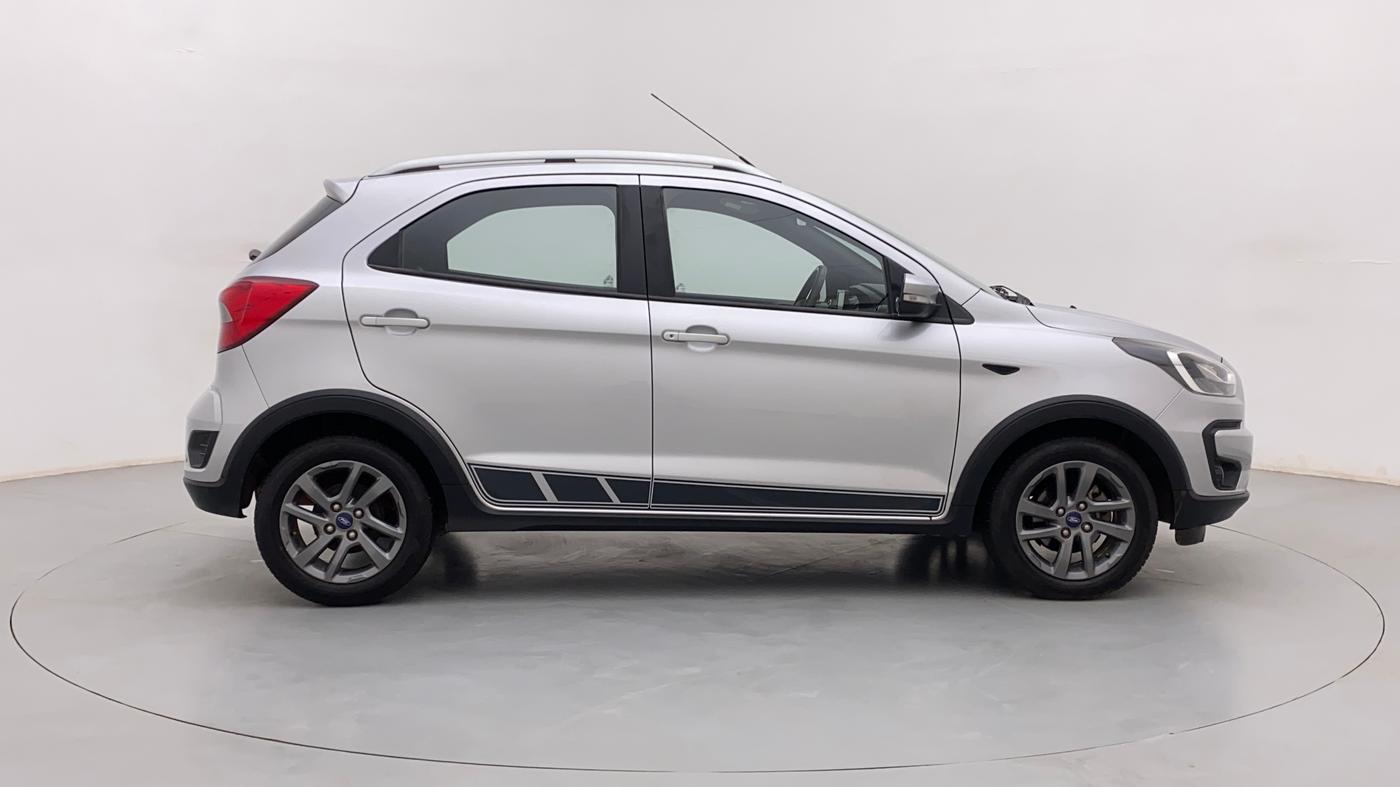 2018 Ford FREESTYLE TITANIUM 1.2 PETROL, Petrol, Manual, 31,896 km, Right Side View