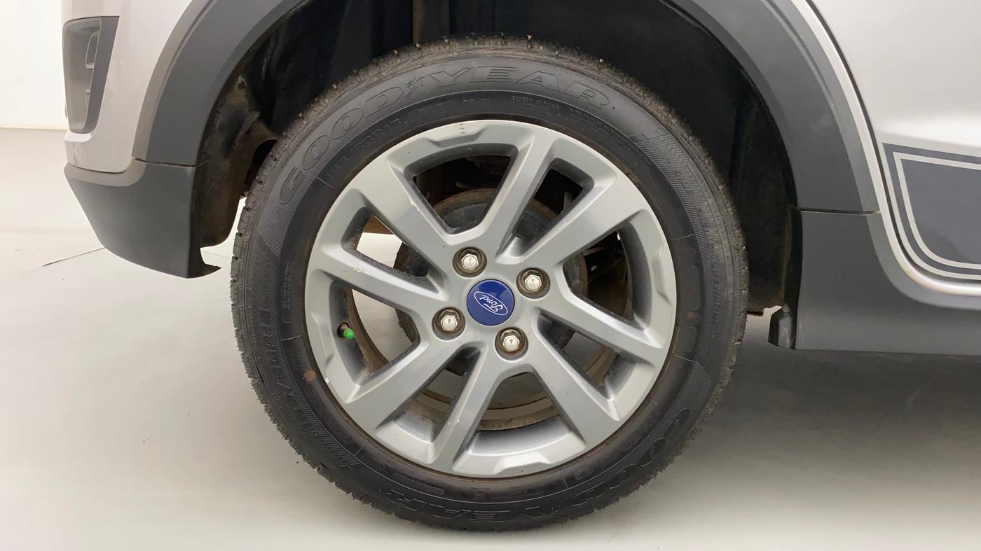 2018 Ford FREESTYLE TITANIUM 1.2 PETROL, Petrol, Manual, 31,896 km, Right Rear Wheel