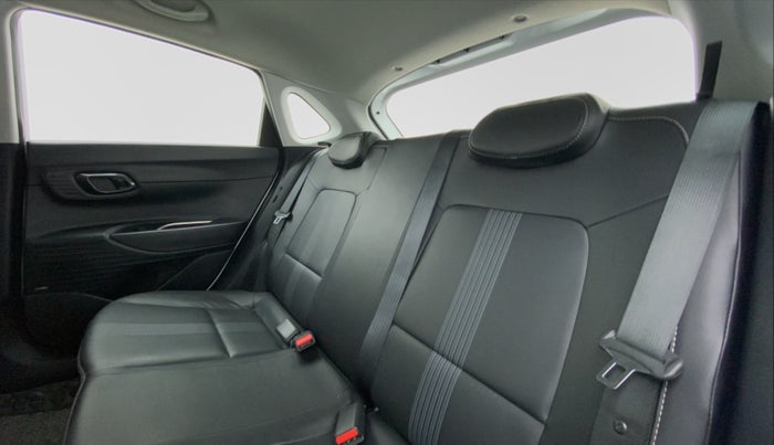 2020 Hyundai NEW I20 Asta 1.0 GDI Turbo IMT, Petrol, Manual, 8,338 km, Right Side Rear Door Cabin