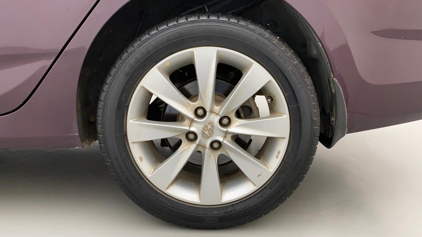 2013 Hyundai Verna FLUIDIC 1.6 CRDI SX, Diesel, Manual, 80,192 km, Left Rear Wheel