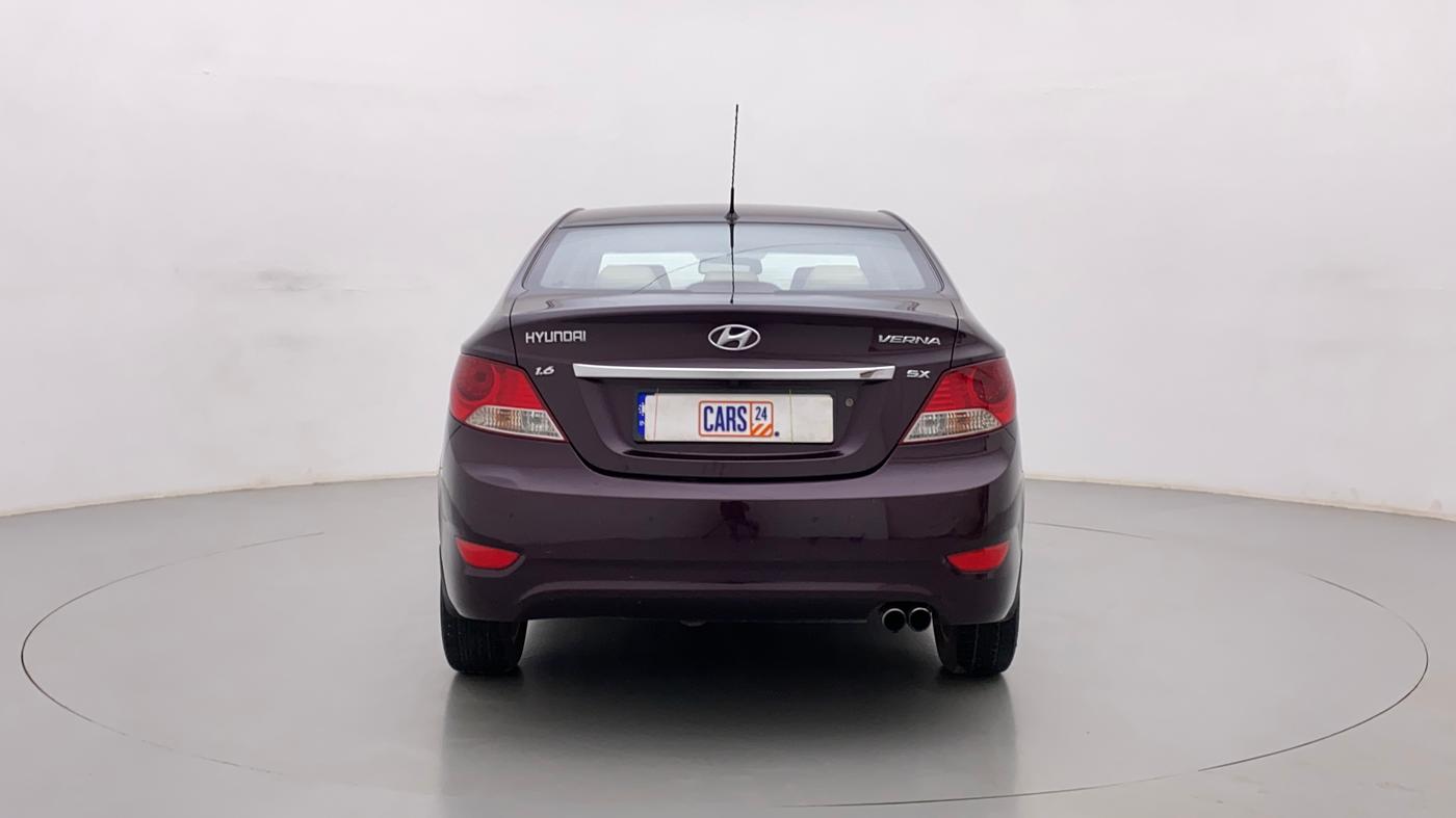 2013 Hyundai Verna FLUIDIC 1.6 CRDI SX, Diesel, Manual, 80,192 km, Back/Rear