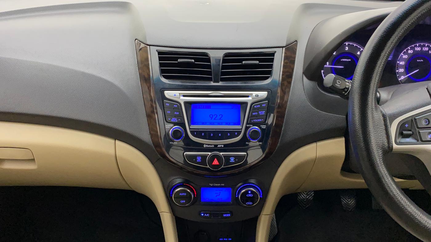 2013 Hyundai Verna FLUIDIC 1.6 CRDI SX, Diesel, Manual, 80,192 km, Air Conditioner