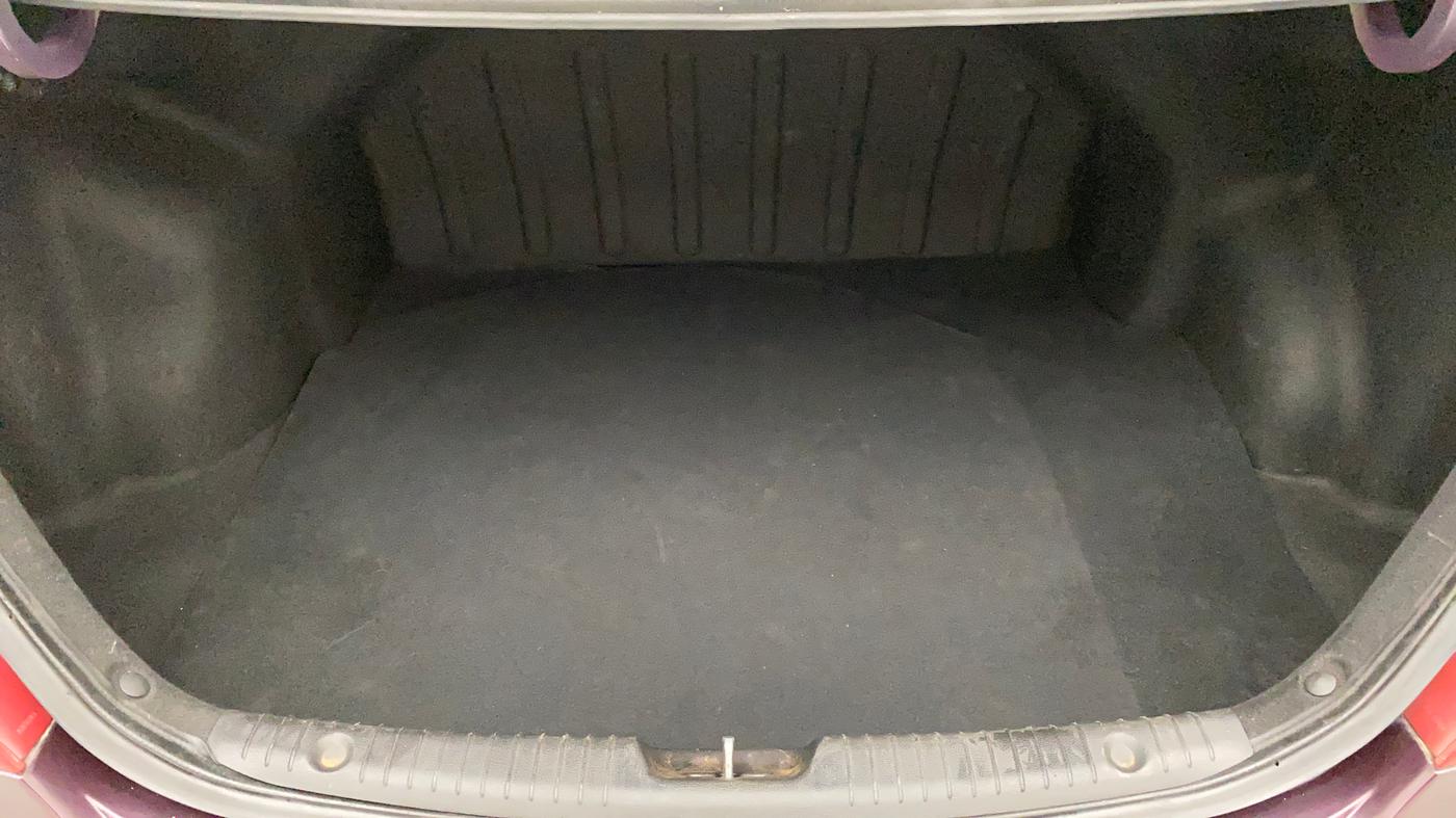 2013 Hyundai Verna FLUIDIC 1.6 CRDI SX, Diesel, Manual, 80,192 km, Boot Inside